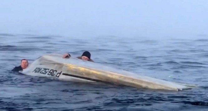 Rusya’da alabora olan teknedeki balıkçılar son anda kurtarıldı
